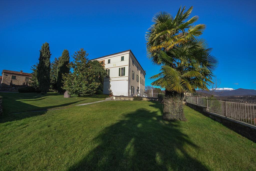 Villa Santa Maria Dell'Arco - Centro Oreb Cazzago San Martino Exteriör bild